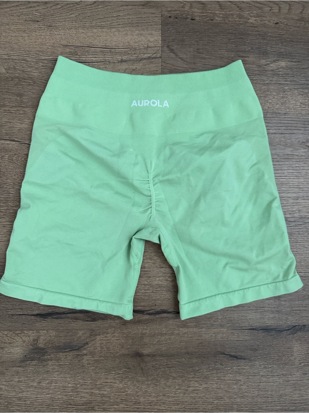 Aurola Seamless High-Waist Shorts